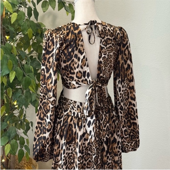 NWT Leopard Print Maxi Dress Size M - Picture 5 of 9